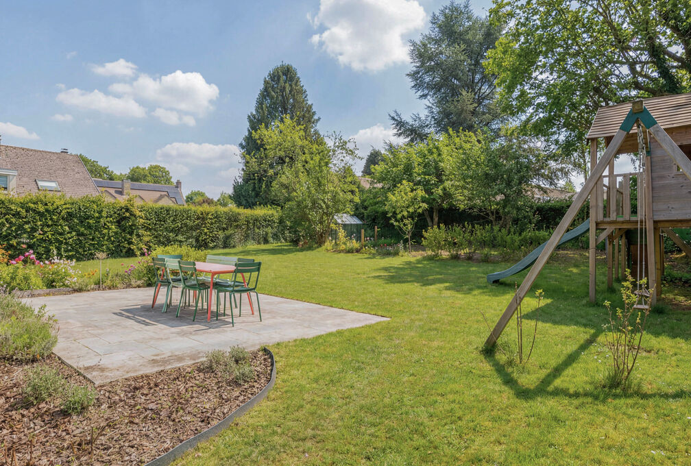 Villa for rent in Wezembeek-Oppem