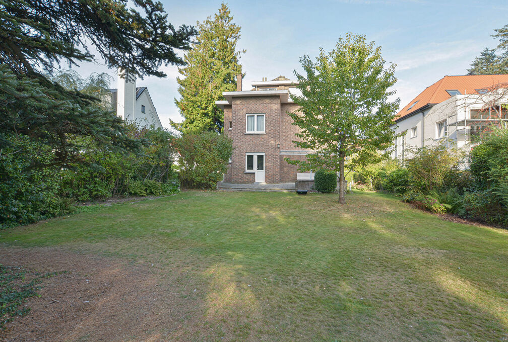 Villa for sale in Sint-Pieters-Woluwe