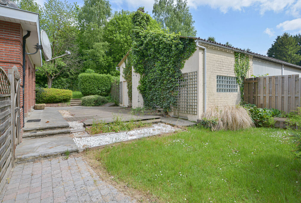 Villa for sale in Wezembeek-Oppem