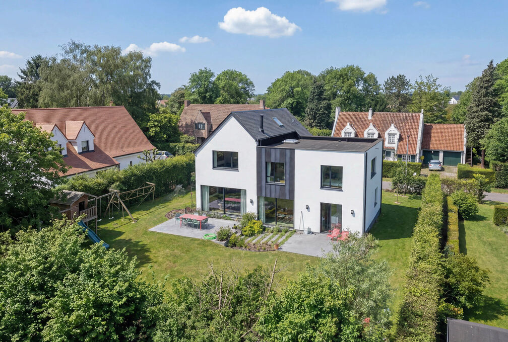 Villa te huur in Wezembeek-Oppem