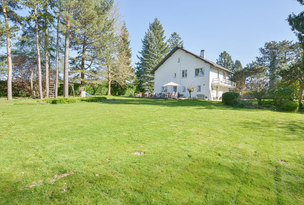 Villa te koop in Wezembeek-Oppem