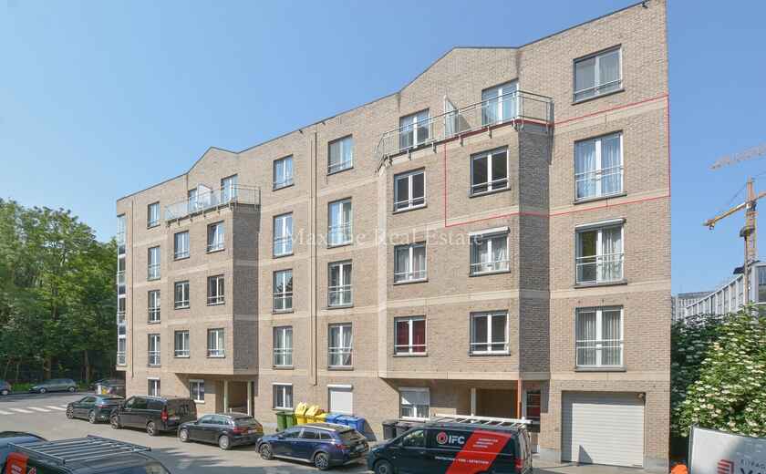 Nos biens immobiliers à vendre à WoluweSaintPierre et Bruxelles