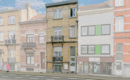 Immeuble à appartements à vendre à Evere