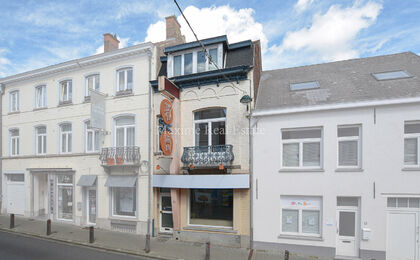 Immeuble mixte à vendre à Woluwe-Saint-Pierre