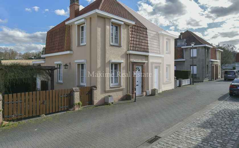 Nos biens immobiliers à vendre à WoluweSaintPierre et Bruxelles